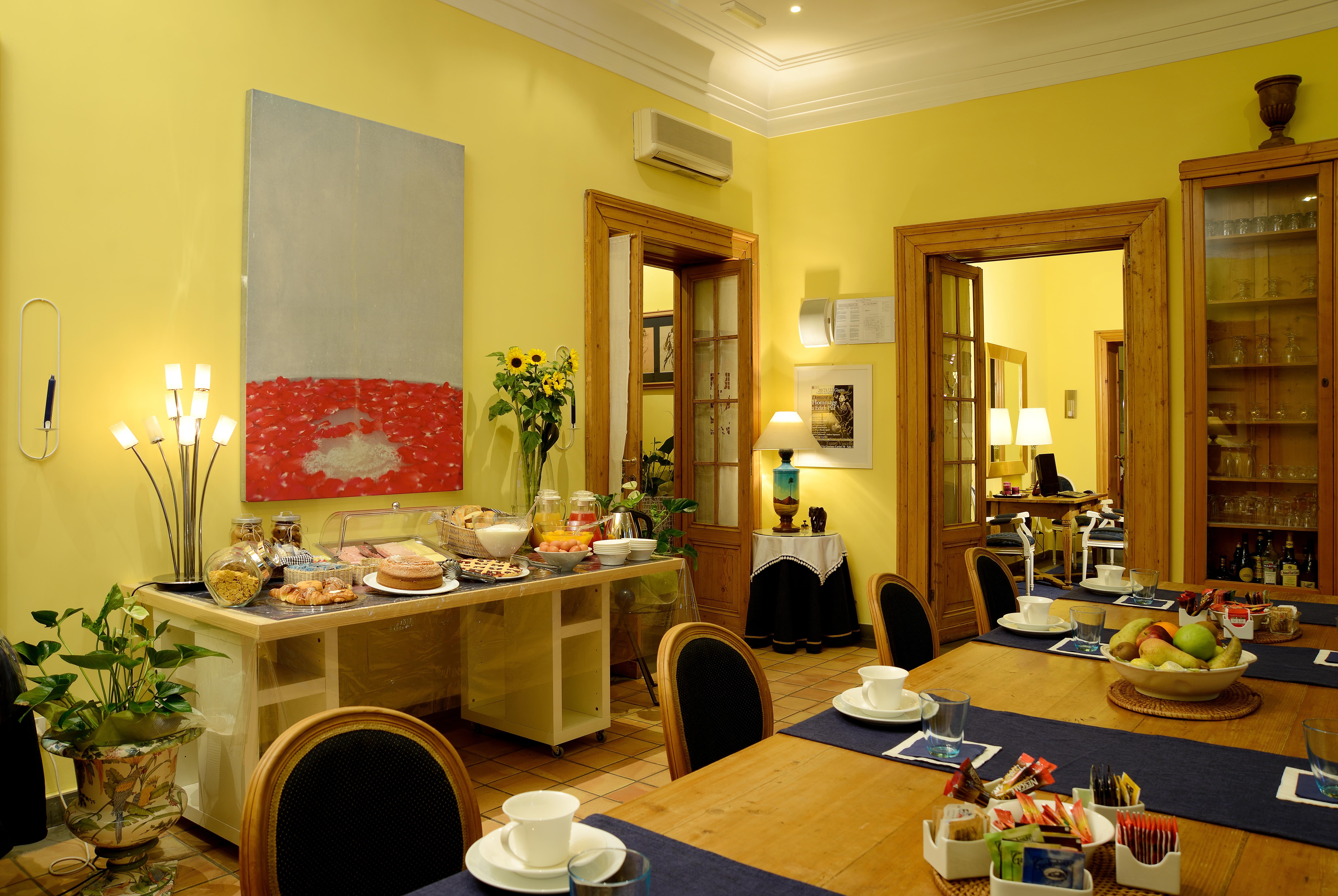 Hotel Locanda Cairoli — Photos 1